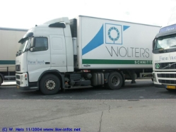 Volvo-FH12-420-Wolters-071104-1-NL[1]
